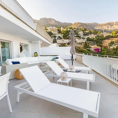 Primadonna Seaview Stunning Apartment