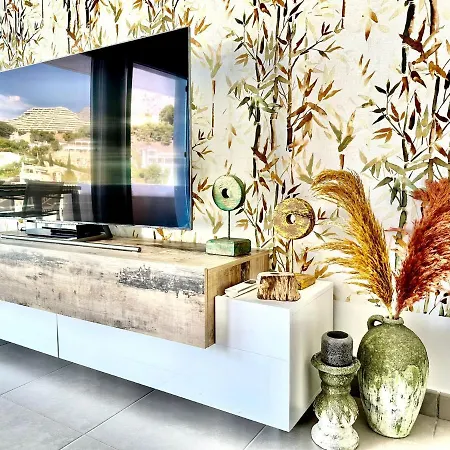 Primadonna Seaview Stunning Apartment *